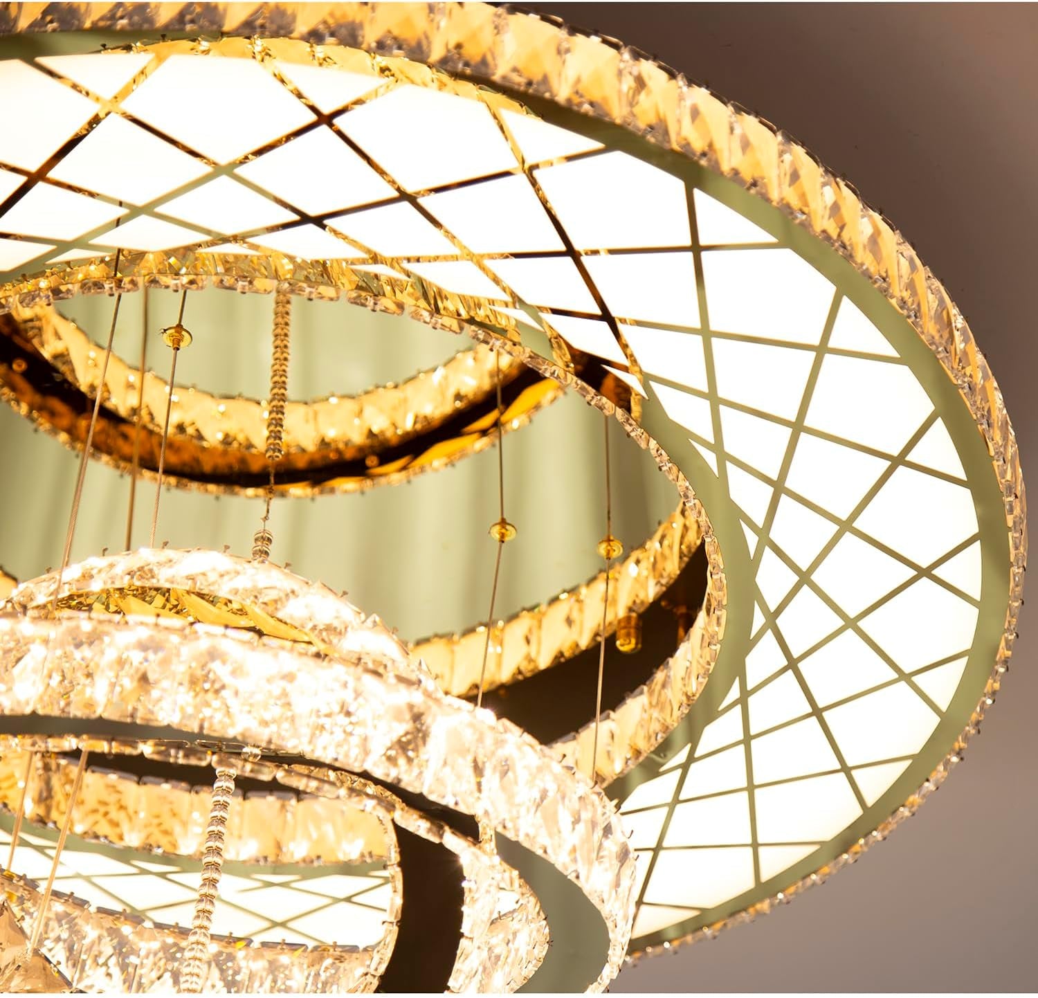 Gold 24 Inch Ceiling Chandelier Decorative Illumination