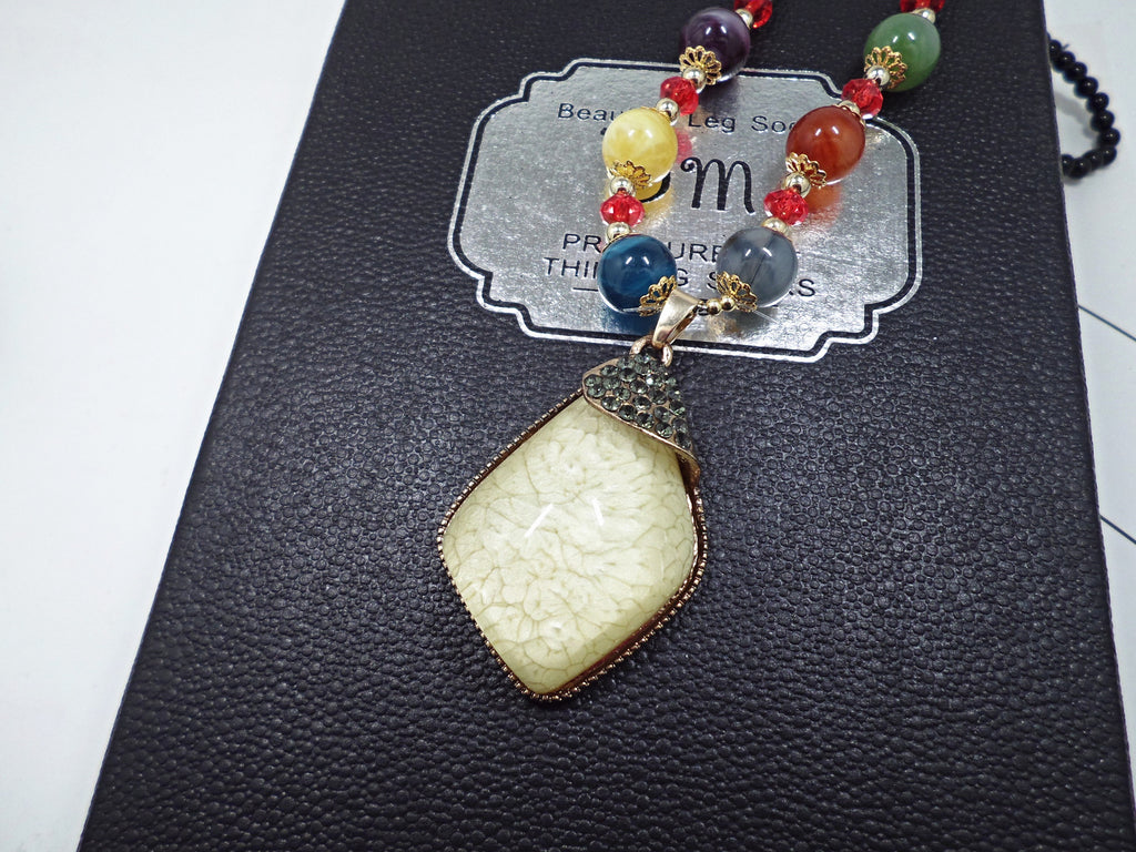 European and American ethnic style imitation beeswax color shell long sweater chain autumn and winter retro water drop necklace jewelry wholesale