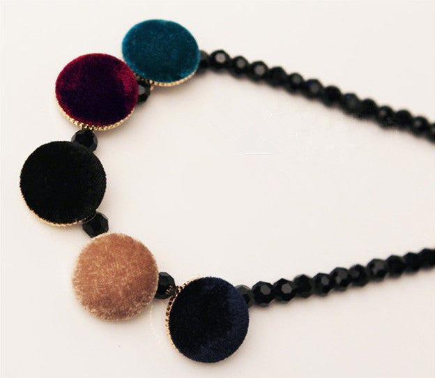 X404'' European and American Retro Style Velvet Round Square Geometric Pattern Contrasting Short Necklace Sweater Chain