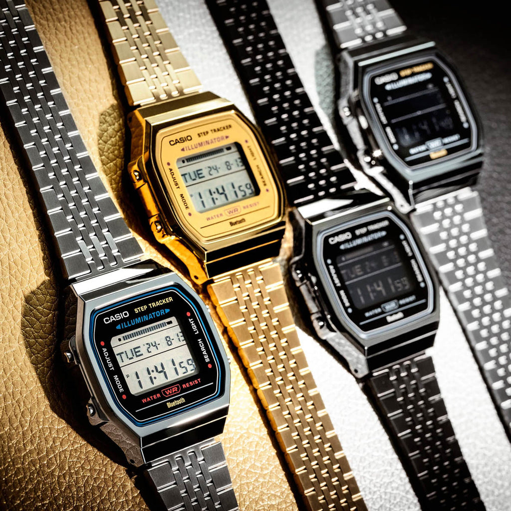 CASIO VINTAGE Mod. BLUETOOTH® SMARTPHONE LINK - GOLD - built-in accelerometer senses body movements + steps counter - GOLD