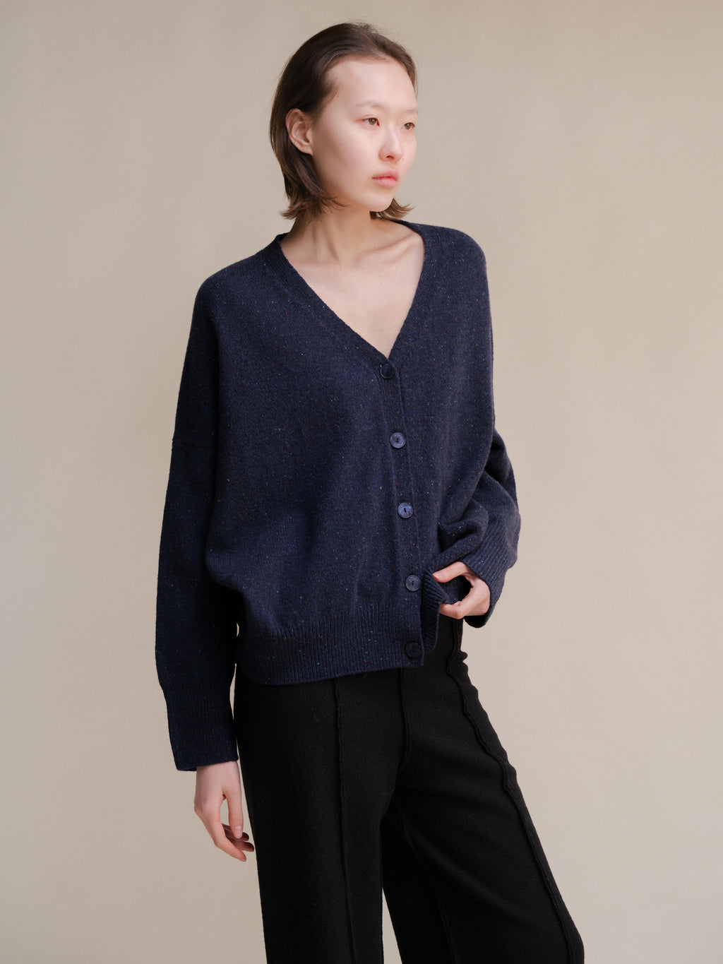 Cardigan In Tweed Con Taglio Relaxed Lana Vergine E Poliamide Riciclata Toscana
