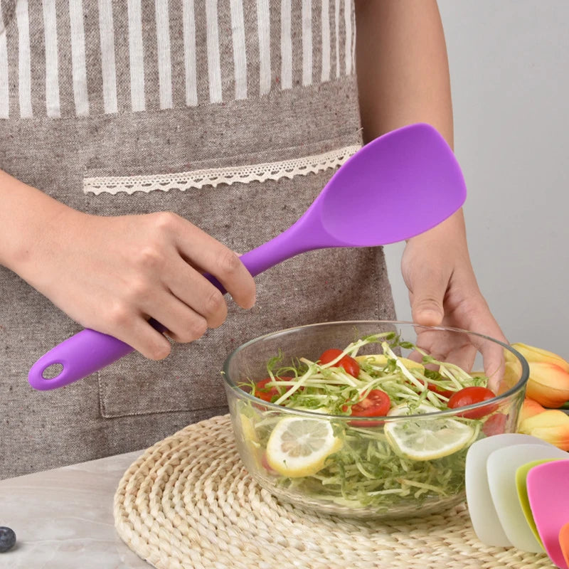 Cucchiaio in silicone per uso alimentare Spatola Cucchiaio da cucina resistente al calore Flessibile antiaderente Raschietto da forno Agitazione Scooping Miscelazione di insalate