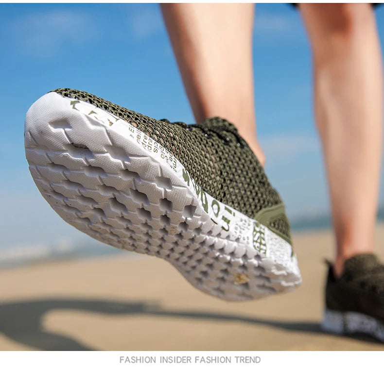 Scarpe casual da uomo estive di alta qualità Scarpe da acqua Scarpe da ginnastica in mesh d'aria Origin Calzature sportive in schiuma di moda Scarpe da spiaggia Scarpe da acqua