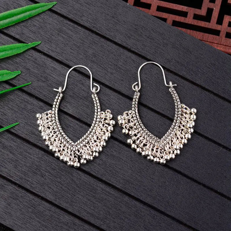 Gioielli indiani Jhumka Orecchini vintage con nappa a campana Boho Orecchini pendenti a goccia placcati in argento etnico antico per le donne Pendientes