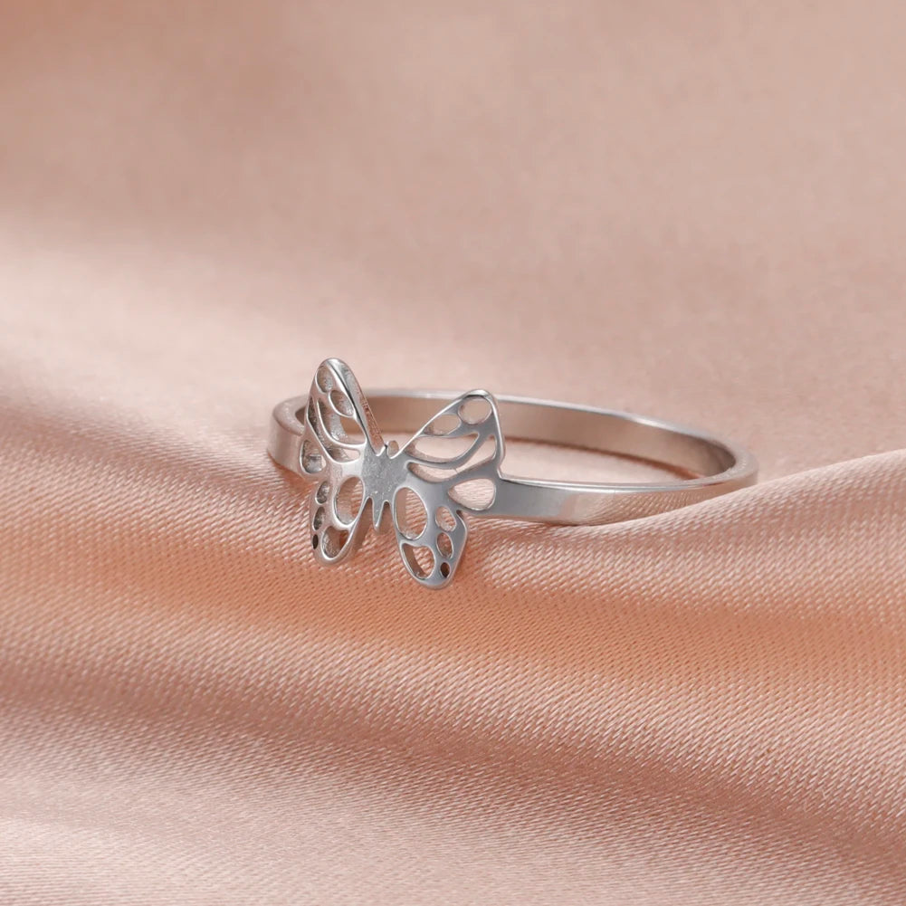 Skyrim Anello da donna in acciaio inossidabile Semplice cuore Farfalla Fasi lunari Anelli da dito geometrici Regalo di nozze per l'amante Commercio all'ingrosso
