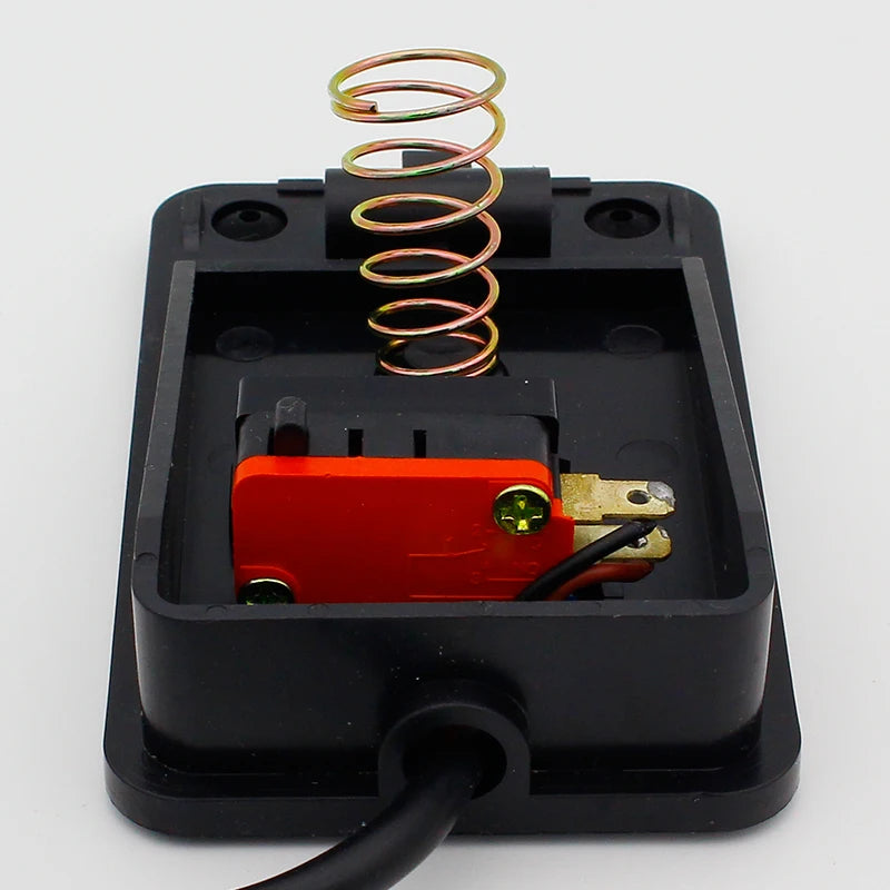 Interruttore a pedale momentaneo antiscivolo IMC Hot SPDT