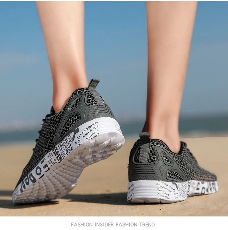 Scarpe casual da uomo estive di alta qualità Scarpe da acqua Scarpe da ginnastica in mesh d'aria Origin Calzature sportive in schiuma di moda Scarpe da spiaggia Scarpe da acqua
