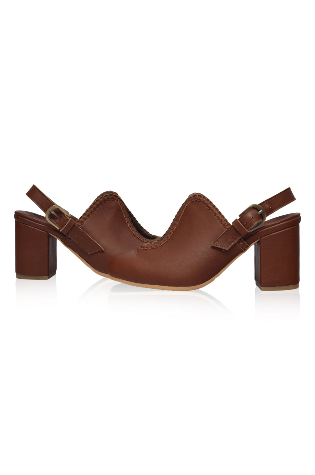 Mule In Pelle Lola Dettagli Foro Chiave Treccia Sulla Tomaia E Tacco In Legno