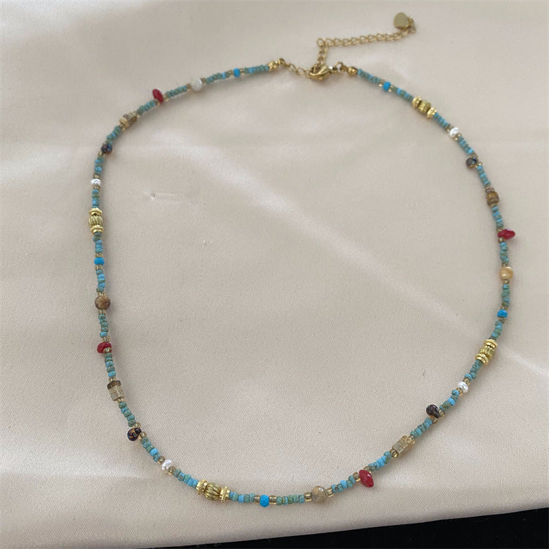 Retro New Chinoiserie Natural Stone Beaded Necklace 2025 New Fashion High-End Niche Accessible Luxury Clavicle Chain Accessories