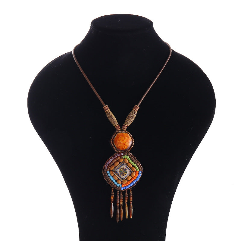 New Chinese-style Beautiful Ethnic Long Woolen Chain Hand-woven Retro Chinese-style Tassel Necklace Pendant