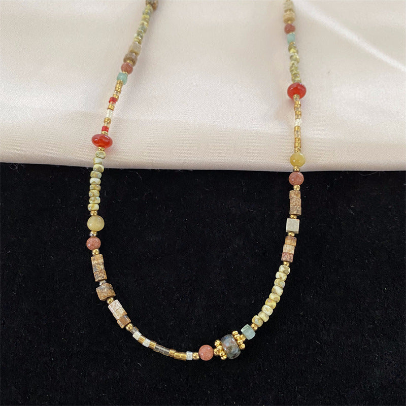 Retro New Chinoiserie Natural Stone Beaded Necklace 2025 New Fashion High-End Niche Accessible Luxury Clavicle Chain Accessories