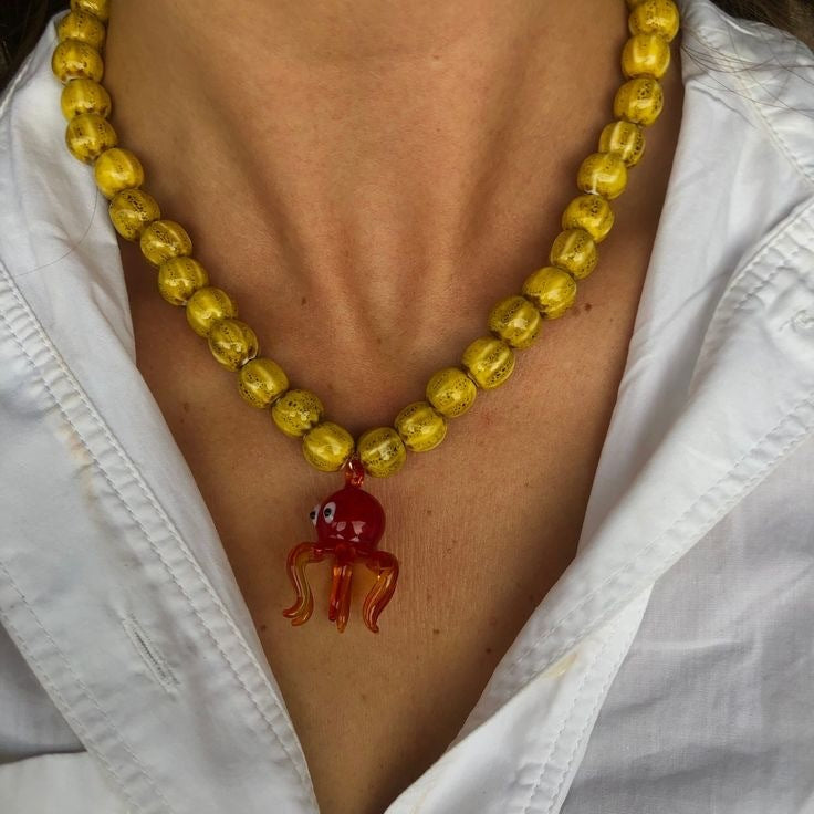 Glass Octopus Pendant Necklace European and American Niche Design Stylish Island Resort Style Fashion Ceramic Beaded Clavicle Chain