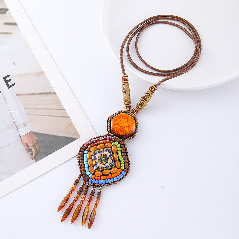 New Chinese-style Beautiful Ethnic Long Woolen Chain Hand-woven Retro Chinese-style Tassel Necklace Pendant