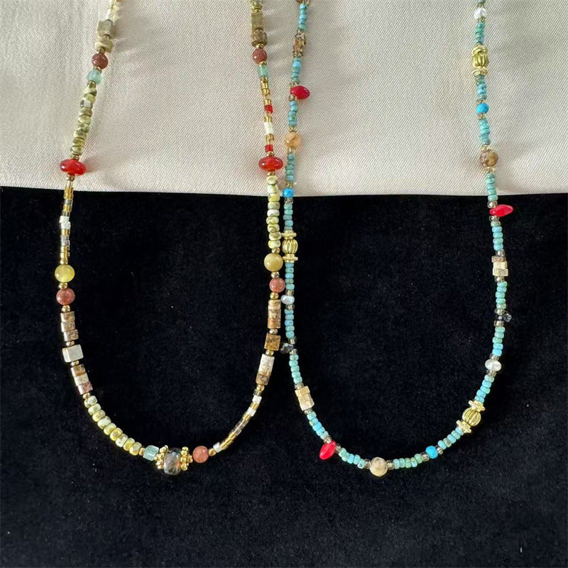 Retro New Chinoiserie Natural Stone Beaded Necklace 2025 New Fashion High-End Niche Accessible Luxury Clavicle Chain Accessories
