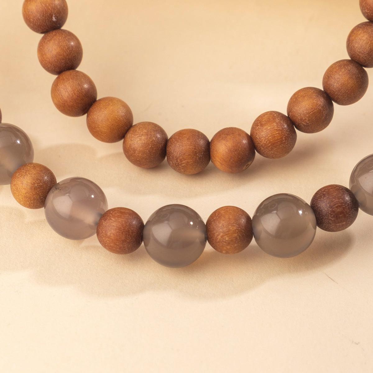 New Chinese Style Natural Gray Agate Sandalwood Bracelet for Girls, Multi-Circle Beaded High-End Wholesale Bracelets for Stalls