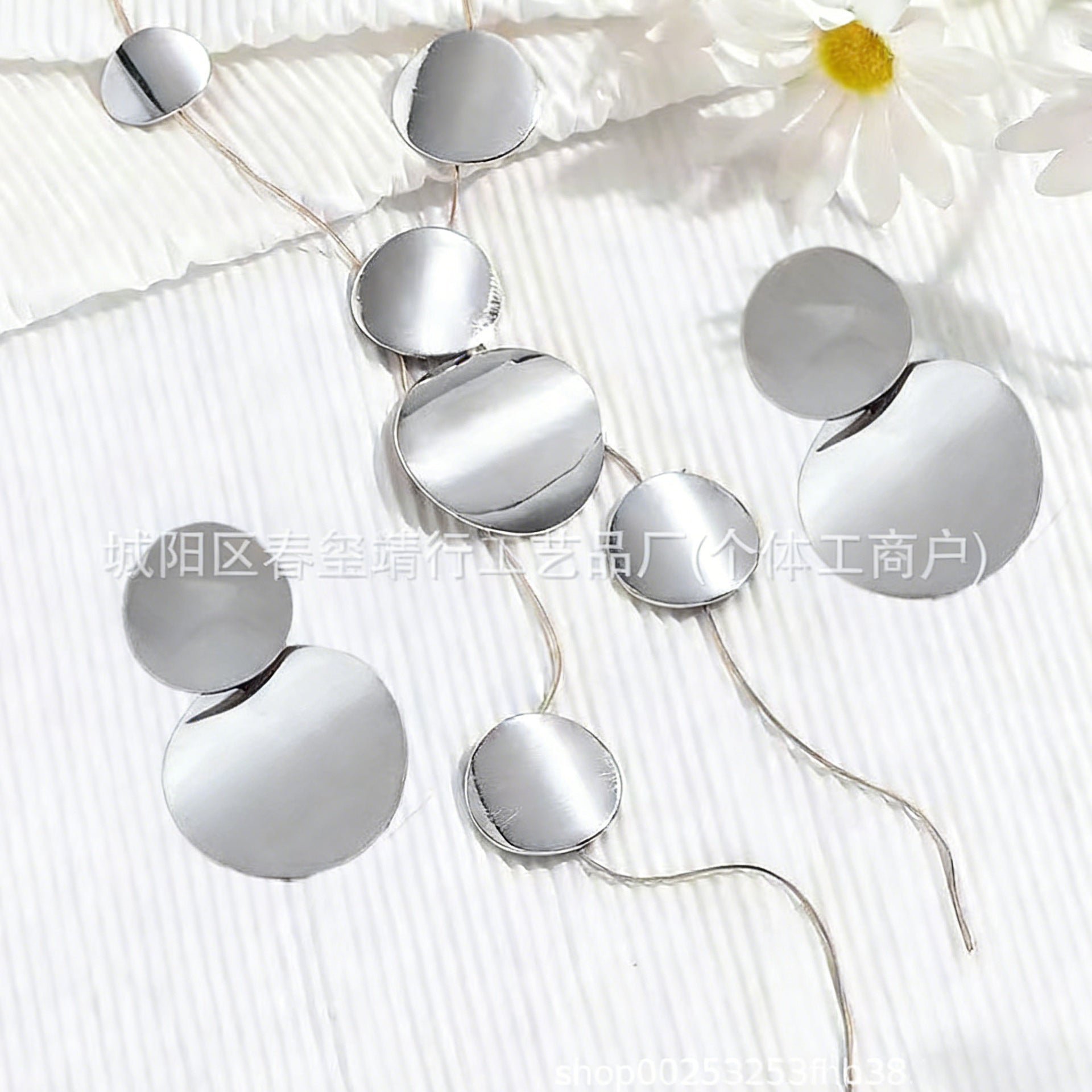 European and American Cross-border All-match Women's Long Necklace Trendy Temperament Jewelry Round Pieces Hollow Geometric Chain Necklace