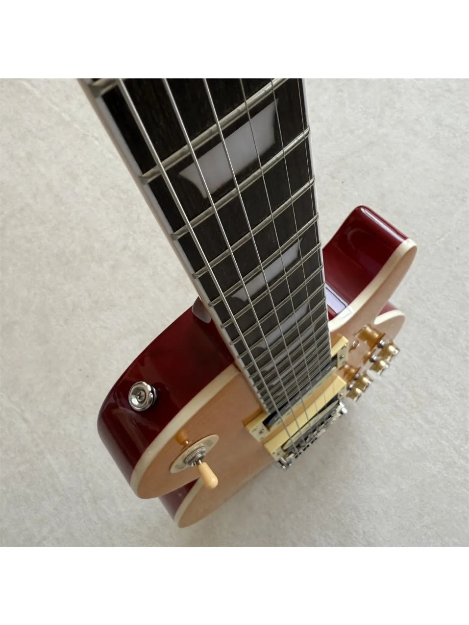 Chitarra Elettrica AA111