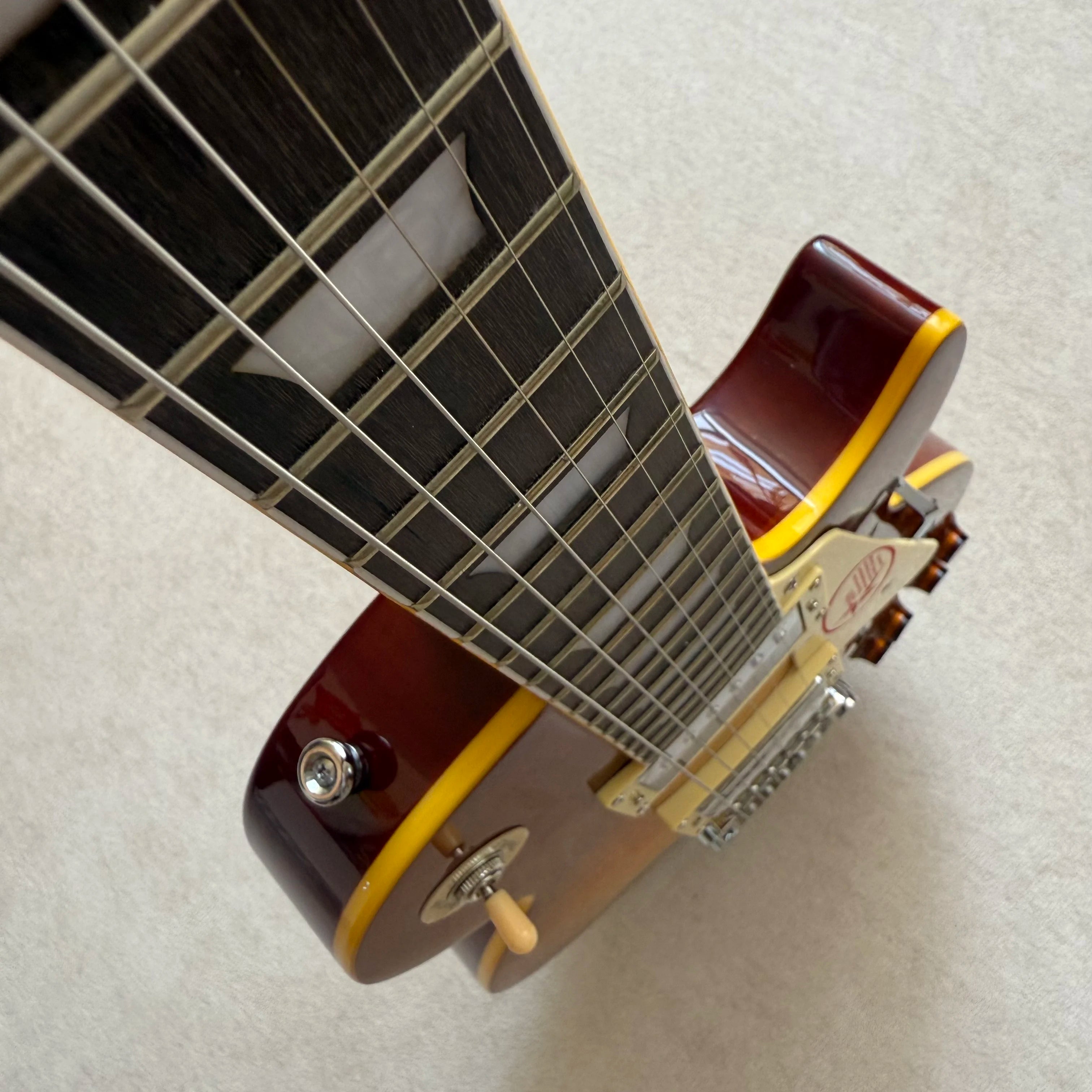 Chitarra Elettrica AA111