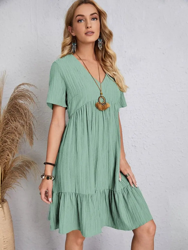 Elegante solido scollo A V A Line Dress 2024 nuova estate Ruffles allentato Mini abito Casual manica corta Beach Party Vestidos Streetwear