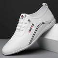 2024 scarpe casual da uomo in pelle versatili calzature bianche da lavoro moda antiscivolo mocassini comodi maschili nuovo piatto leggero