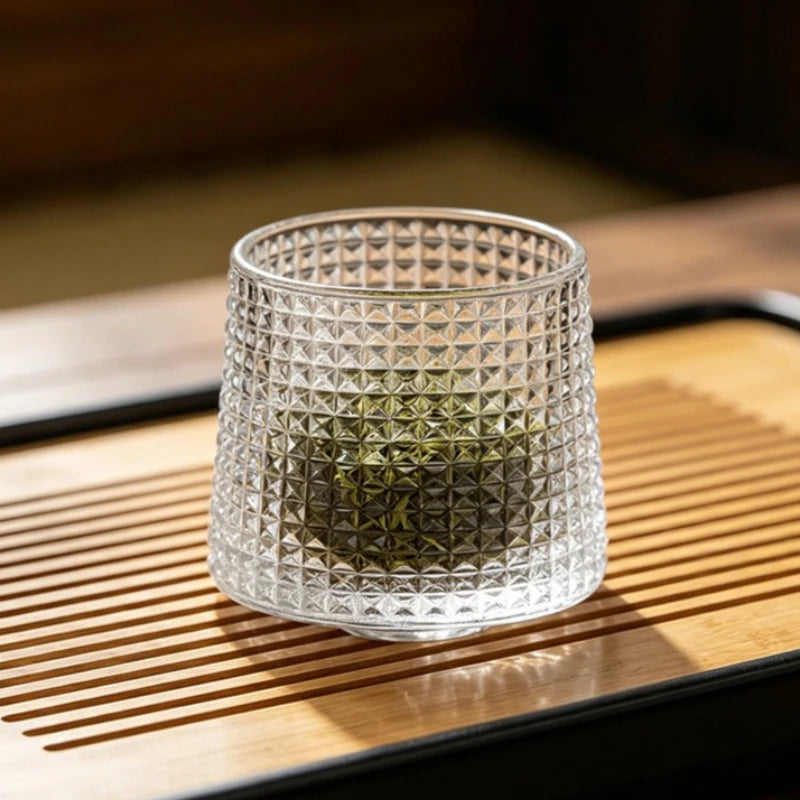 Bicchiere da whisky creativo girevole, bicchiere da birra per la casa, bicchiere da vino a strisce personalizzato anti-ribaltamento, bicchieri da whisky