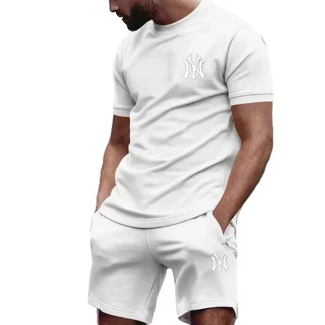 Nuovo set sportivo da uomo 2026 di tendenza: T-shirt a maniche corte e pantaloni per corsa e fitness, ideale per l'estate