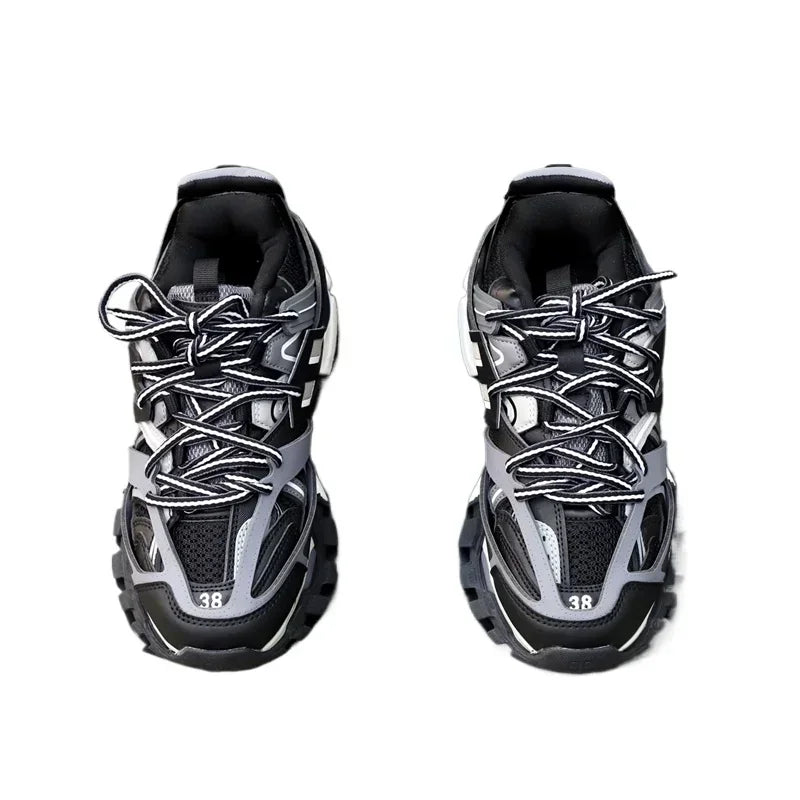 Scarpe Casual da Uomo in Pelle di Vitello di Alta Qualità, Design di Lusso con Borchie, Versatili e alla Moda, con Lacci e Suola Piatta
