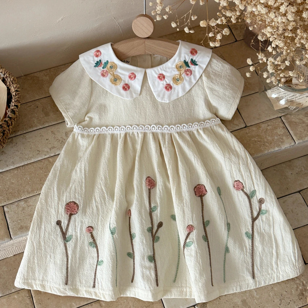 Abito estivo in puro cotone per bambina, grazioso vestito da principessa con colletto a bambola e ricami floreali per neonate da 0 a 3 anni