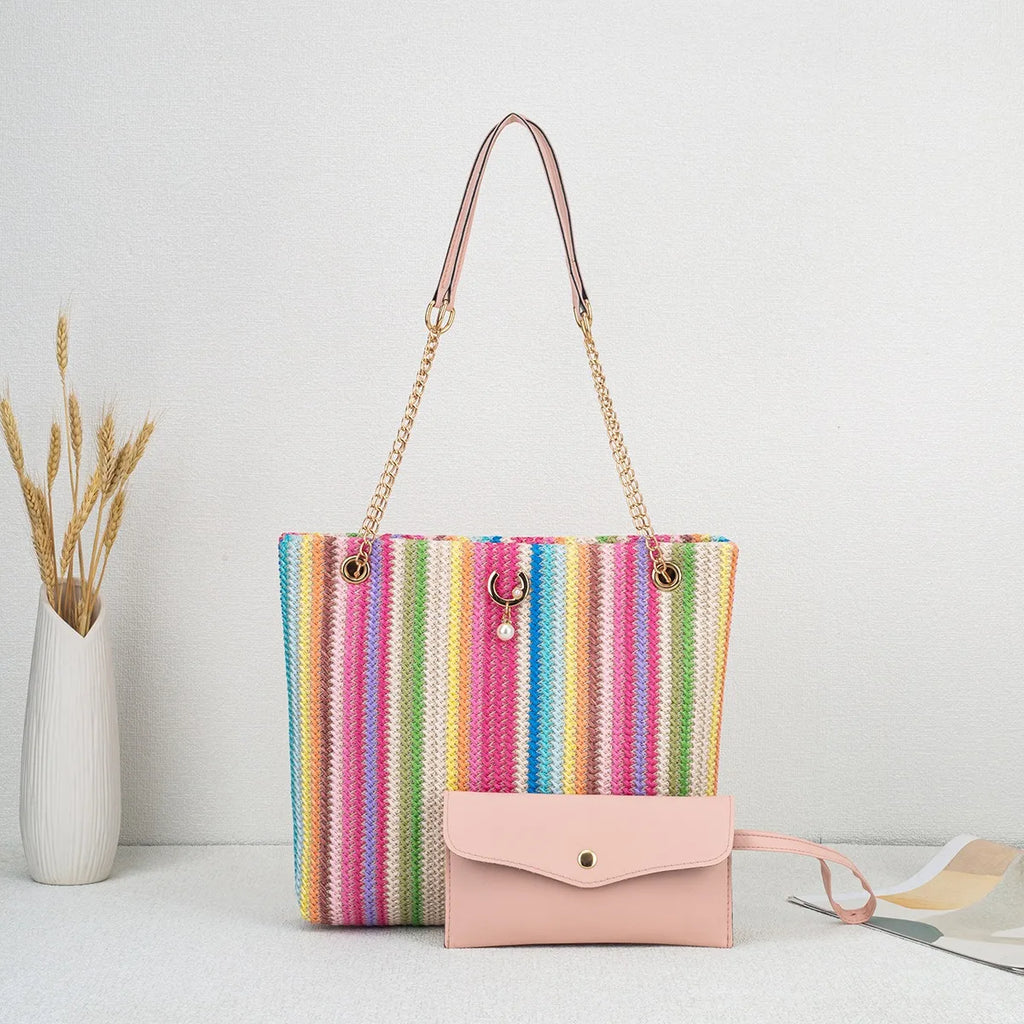 Borsa da Spiaggia in Paglia Intrecciata per Donna, Grande Borsa a Tracolla con Catena, Design da Viaggio con Chiusura a Patta