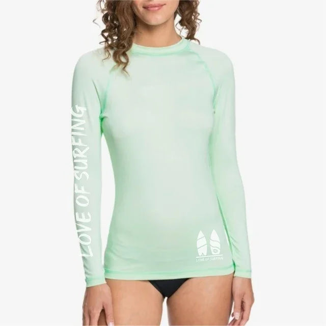Camicia da surf da donna nuova T-shirt da surf da donna Love Protezione solare da spiaggia Rashguard Protezione UV Costumi da bagno UPF Diving Sportsuit
