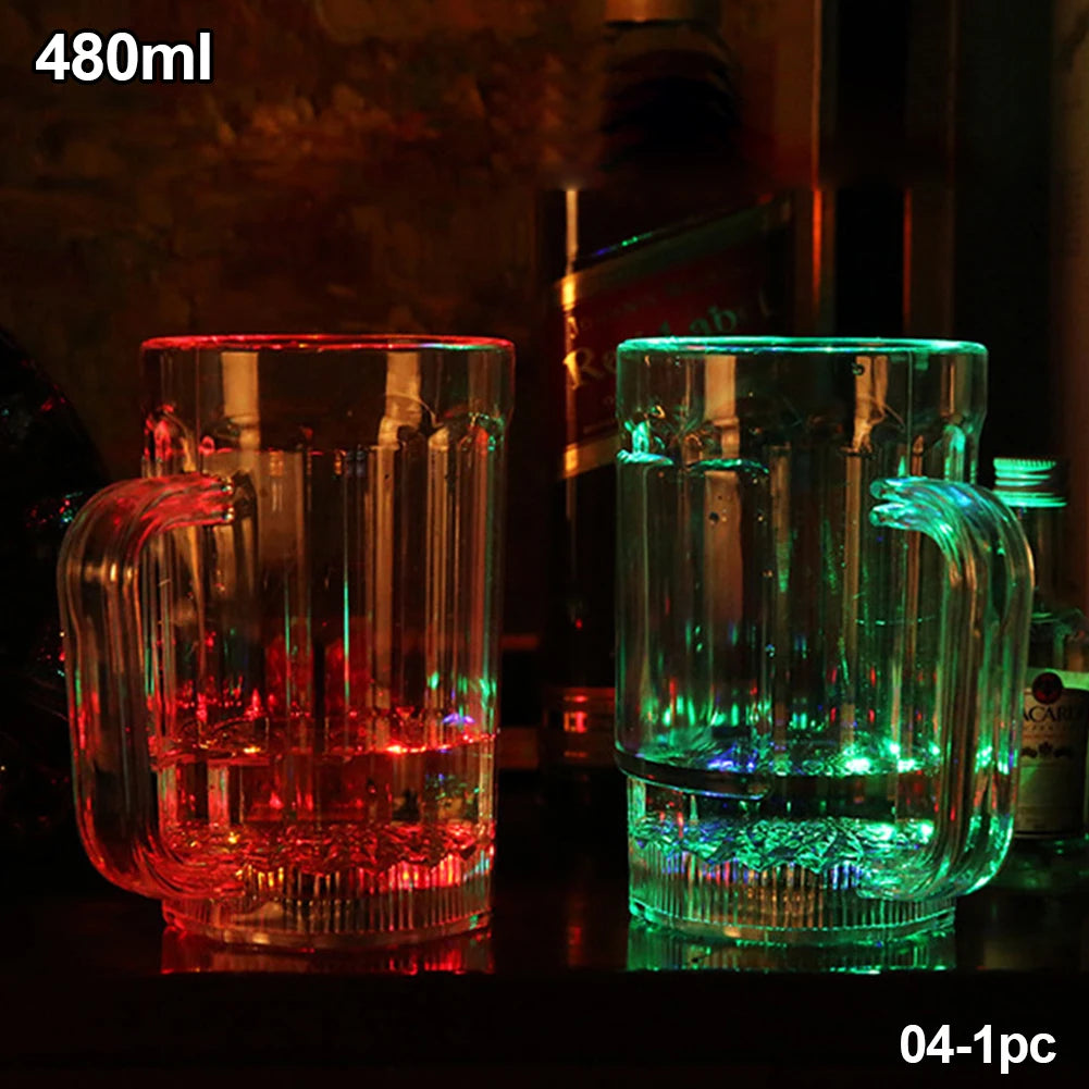 Nuova tazza lampeggiante vino birra Whisky tazza acqua bevanda bicchiere LED automatico incandescente tazza partito forniture Decorative