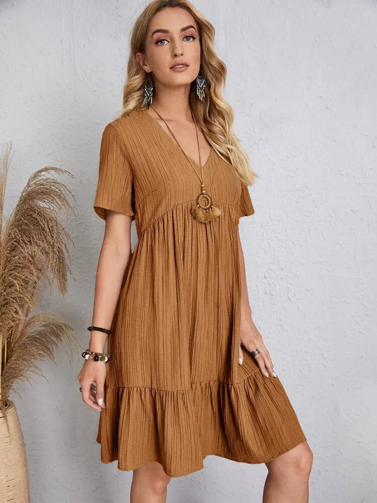 Elegante solido scollo A V A Line Dress 2024 nuova estate Ruffles allentato Mini abito Casual manica corta Beach Party Vestidos Streetwear