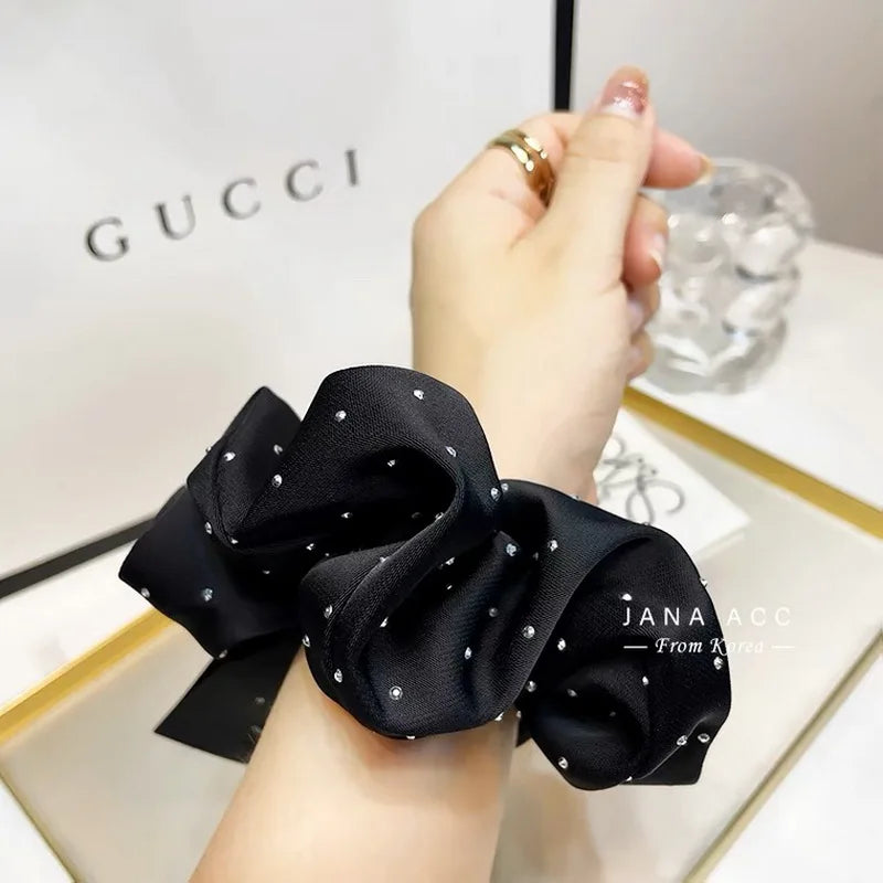 2023 Moda donna Scrunchie in seta con strass Fascia elastica per capelli in raso Ragazze Grande cravatta per capelli Balck Croccante per accessori per capelli