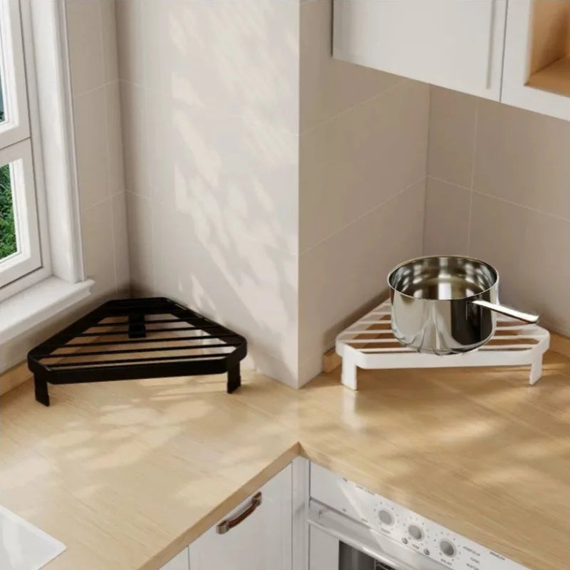 Kitchen Metal  Triangular Iron Rack Heat Insulation Pot Rack Heat-Resistant Corner Countertop Frying Pan Storage Rack