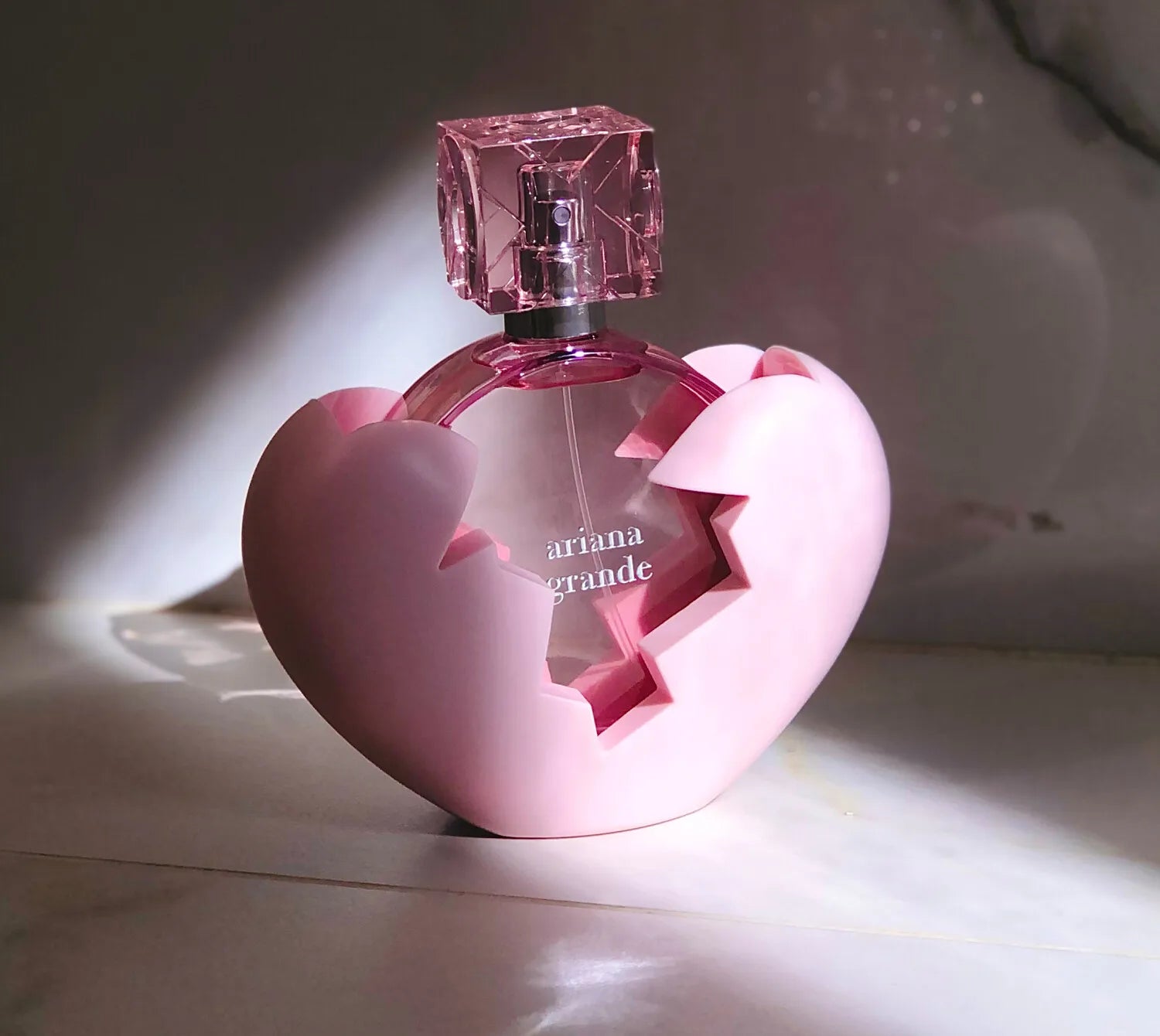Summer Sweetness Perfume for Women Pink Coconut Macaron Fragrance EDP Long Lasting Spray Romantic Graduation Mother's Day Gift