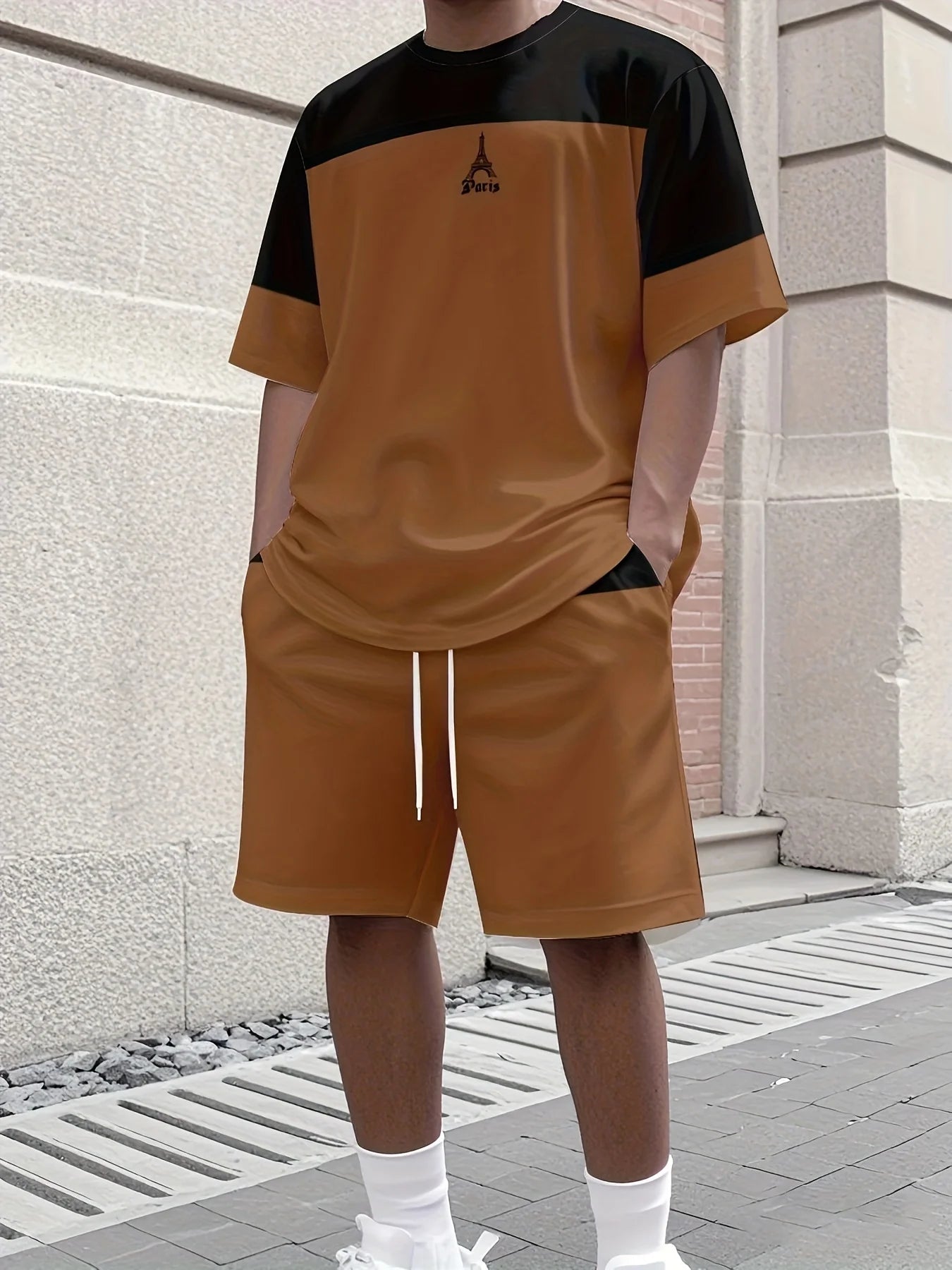 2025 Set di due pezzi con stampa sfumata minimalista alla moda dei nuovi uomini T-shirt girocollo e pantaloncini Streetwear e sport all'aria aperta