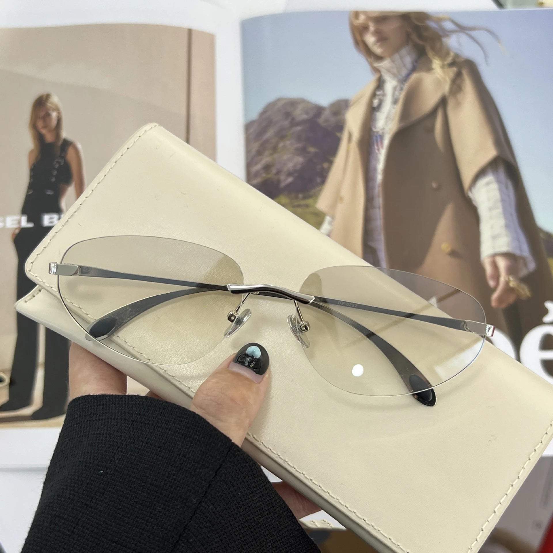 Occhiali da sole senza montatura Y2K da donna Occhiali da sole senza montatura di marca di lusso Futuro stili coreani Cat Eye Occhiali UV400 Occhiali alla moda
