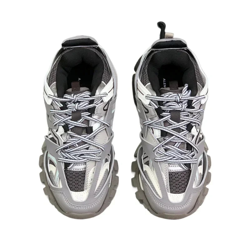 Scarpe Casual da Uomo in Pelle di Vitello di Alta Qualità, Design di Lusso con Borchie, Versatili e alla Moda, con Lacci e Suola Piatta