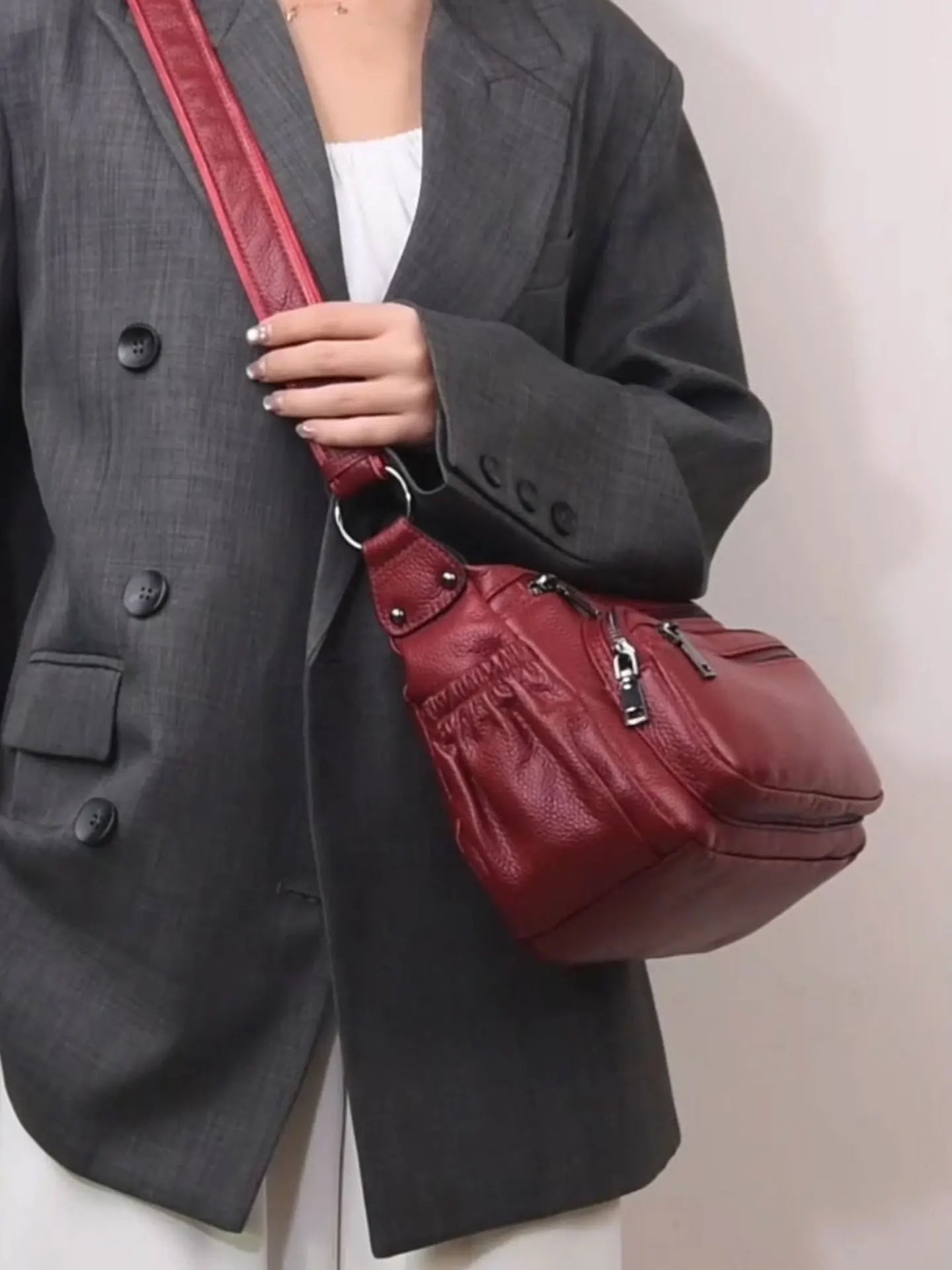 Borsa Donna Luxury in Vera Pelle Minimalista – Tracolla Strutturata