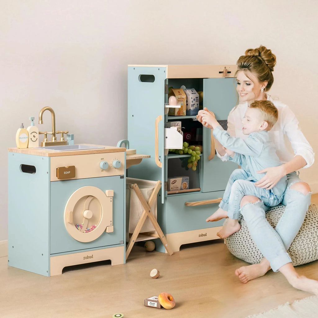 Cucina Giocattolo in Legno Robud per Bambini, Set Completo ad Angolo con Forno, Frigorifero e Lavatrice, Regalo di Compleanno Perfetto per Piccoli Chef