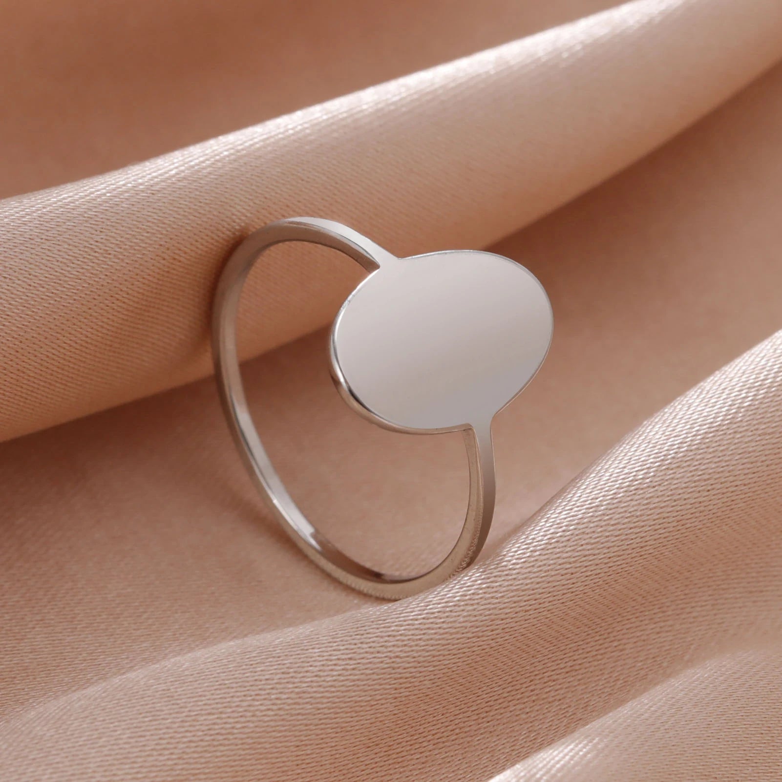 Skyrim Anello da donna in acciaio inossidabile Semplice cuore Farfalla Fasi lunari Anelli da dito geometrici Regalo di nozze per l'amante Commercio all'ingrosso