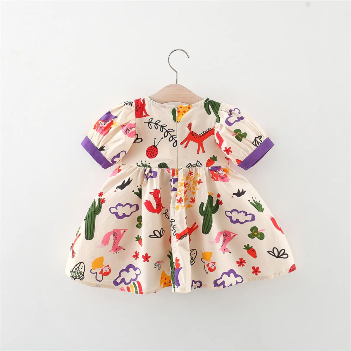 Abito da ragazza di 0-3 anni, decorazione estiva con fiocco con stampa animalier arcobaleno a cartoni animati, gonna ampia a maniche corte