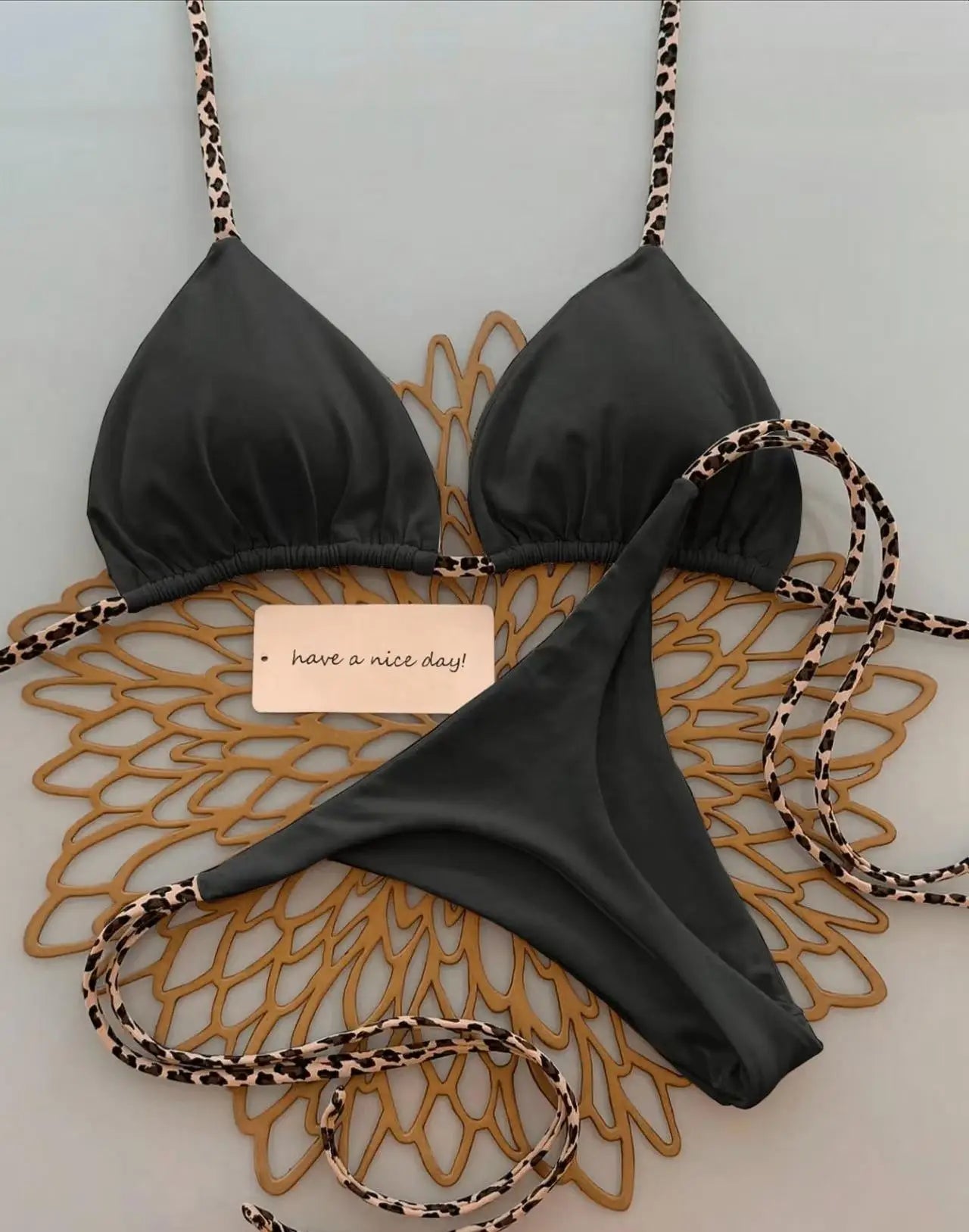 Bikini Donna 2026 Costume da Bagno Vacanza al Mare Stampa Leopardata Sexy Set Bikini Beachwear Costume da Bagno Perizoma Biquini