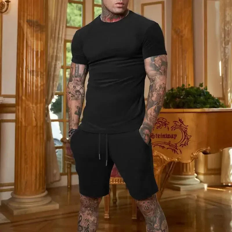 T-shirt e pantaloncini a maniche corte per abbigliamento sportivo traspirante da uomo nuovo estate 2025 set di abbigliamento popolare ad asciugatura rapida