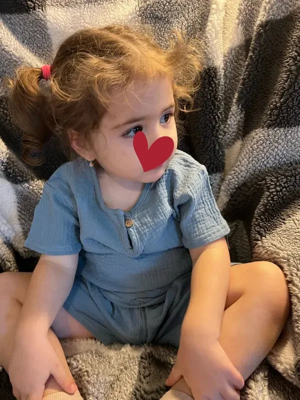 Set di 2 Pezzi per Neonati in Cotone, Abbigliamento per Bambine e Bambini, Magliette e Pantaloncini in Mussola, Design Morbido per Neonati