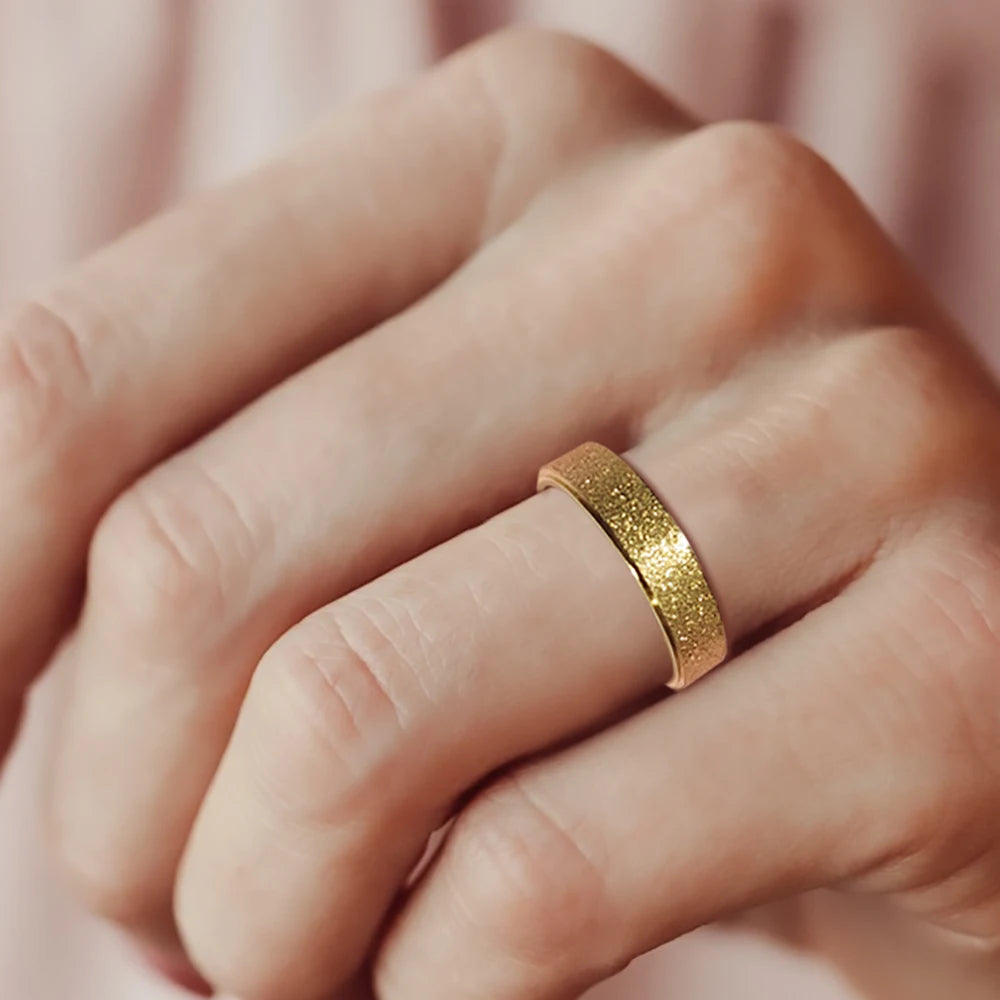eManco Anelli da donna in acciaio inossidabile semplice di alta qualità 2/3/5MM di larghezza color oro per gioielli da ragazza