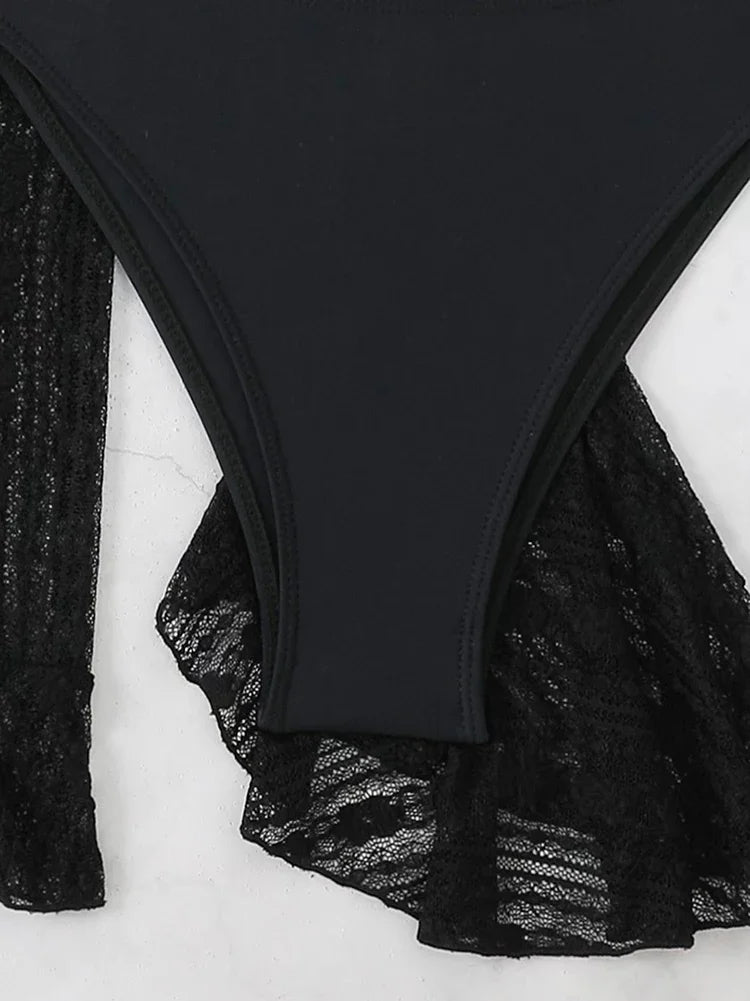 Set bikini da donna in pizzo trasparente con top a triangolo allacciato al collo e gonna da spiaggia con volant - Elegante costume da bagno per le vacanze estive al mare
