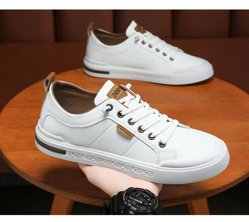 Nuove Sneakers Casual da Uomo a Profilo Basso, Stile Coreano, Versatili, Comode, Leggere, con Suola Morbida e Piattaforma per l'Uso Quotidiano