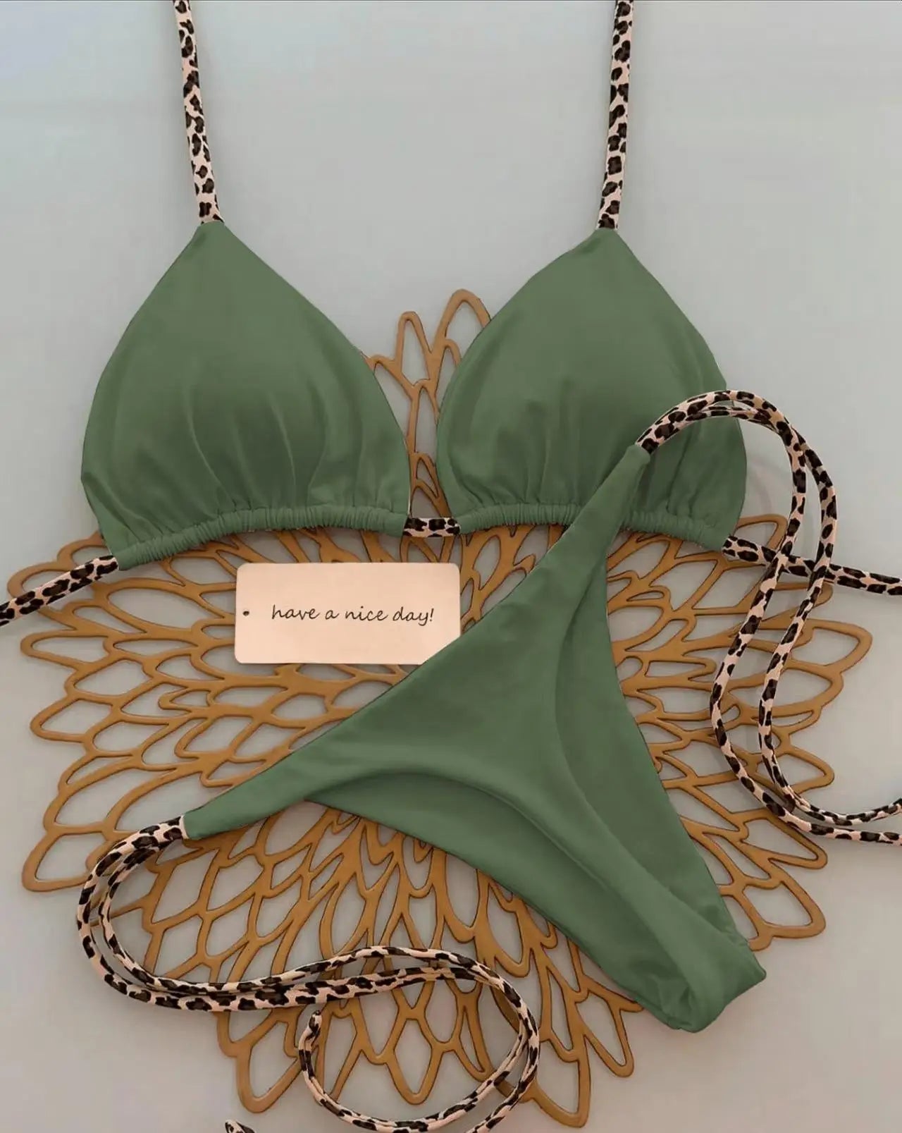 Bikini Donna 2026 Costume da Bagno Vacanza al Mare Stampa Leopardata Sexy Set Bikini Beachwear Costume da Bagno Perizoma Biquini