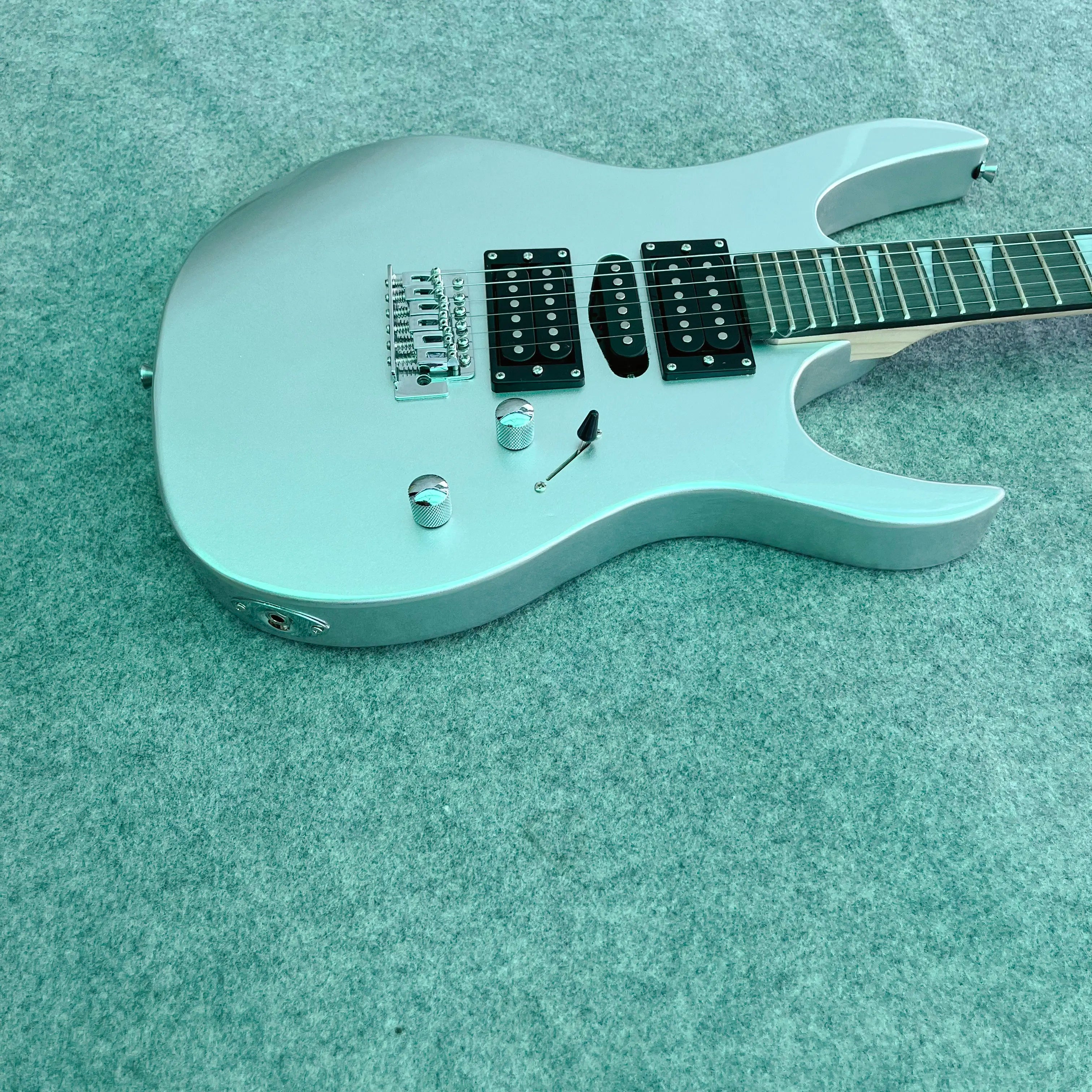 Nuova chitarra pratica per principianti per chitarra elettrica Silver 170
